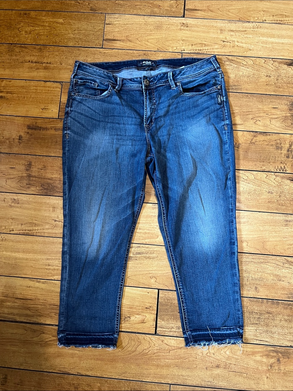 Silver Jeans avery skinny crop Jeans
